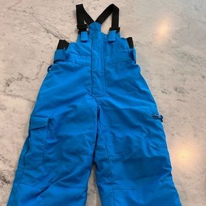 Kids’ Quiksilver ski pants- approx age range 4-7 yrs old.